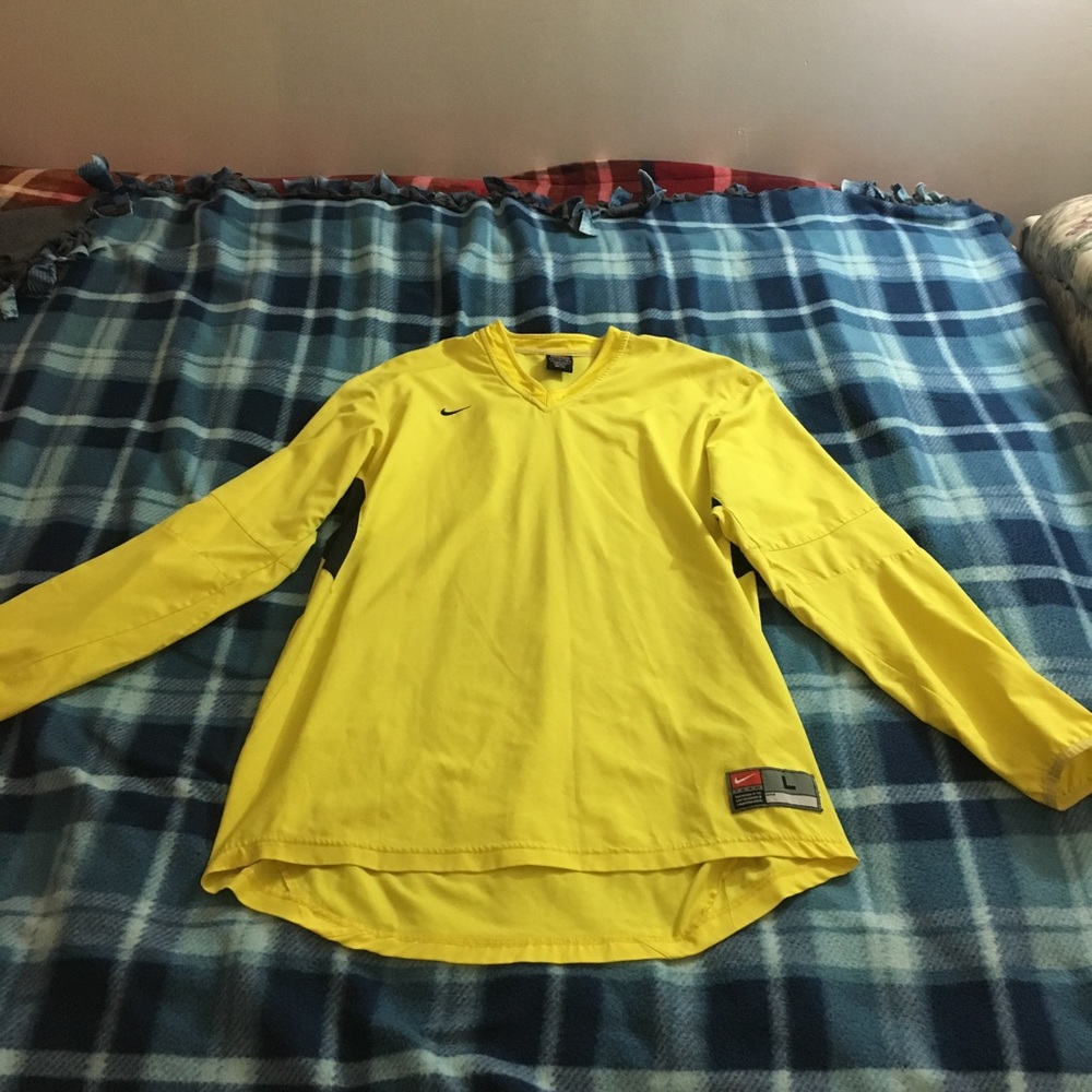 Nike Dri-Fit Large yellow goalie jersey